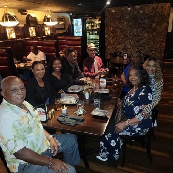 Meet your Posher, Jacquelyn - Picture 1 of 1